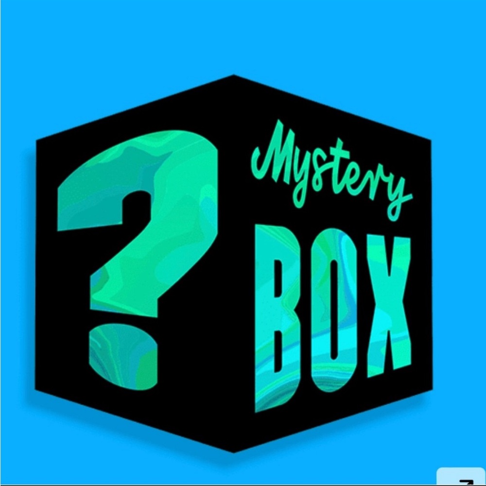 Mystery Box LOT of Dresses (8)